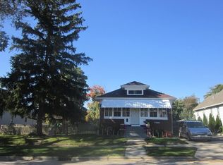 821 Vine St, Joliet, IL 60435