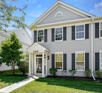 2539 Hillsboro Blvd, Aurora, IL, 60503