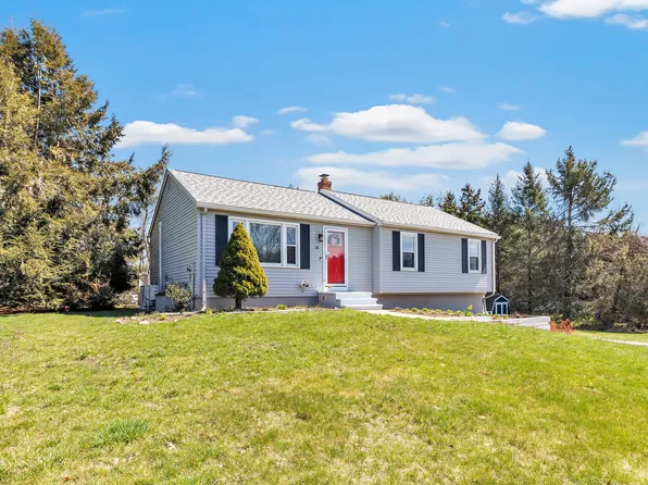 18 Blueberry Place, Cheshire, CT 06410