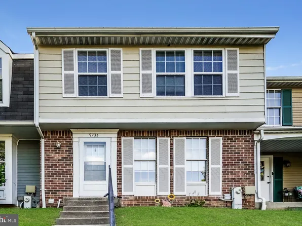 9734 Red Clover Ct, Parkville, MD 21234