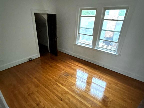 4th image of 12018 S Wentworth Ave