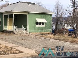 320 S 13th Ave, Raton, NM 87740