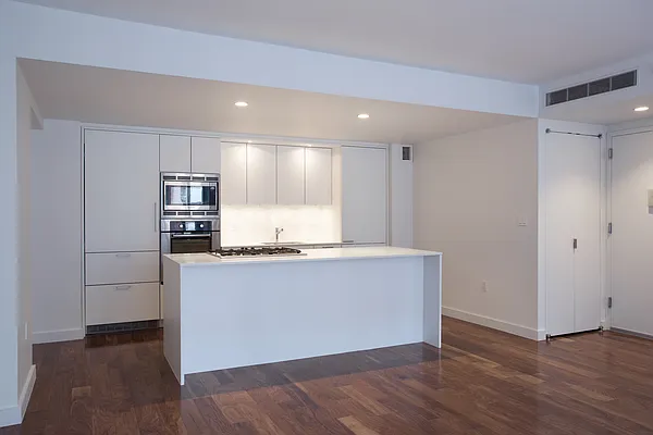 Rented by 84-86 White Street LLC | media 10