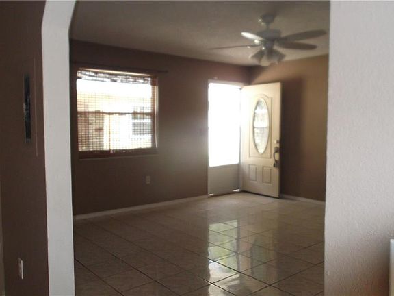 5th image of 1112 Ocean St APT B