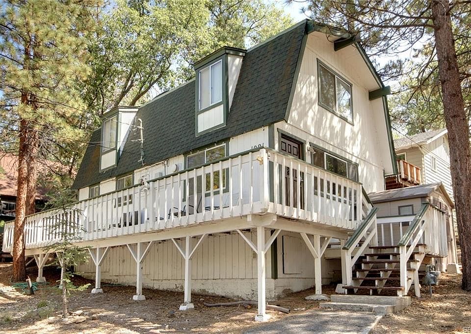 1st image of 1001 Villa Grove Ave
