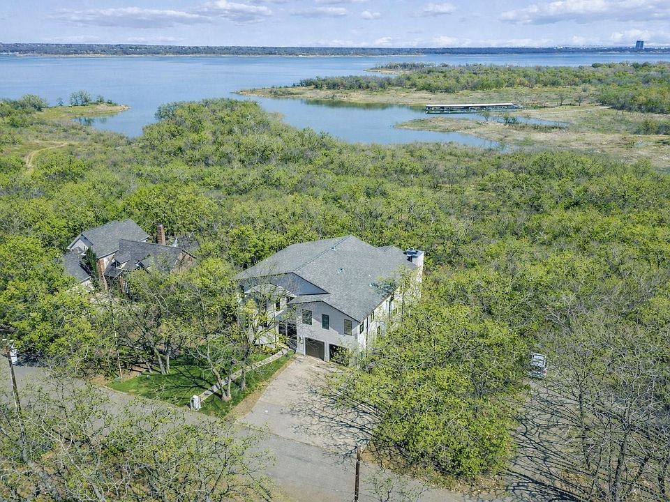 1st image of 2966 Peninsula Dr