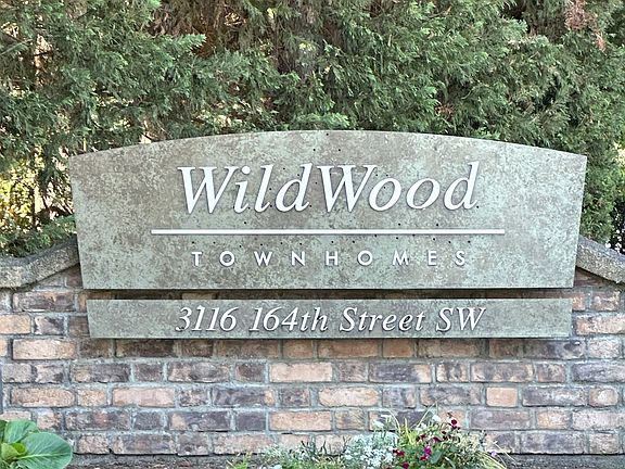 3rd image of 3116 164th St SW APT 1704