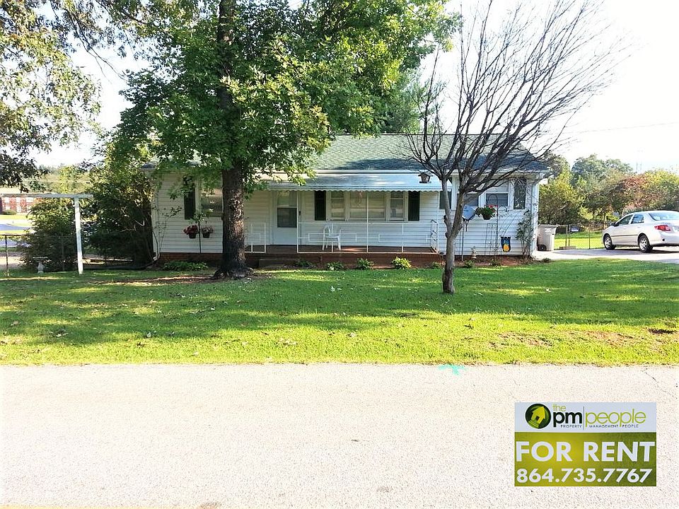 1st image of 13 Pine Grove Ln
