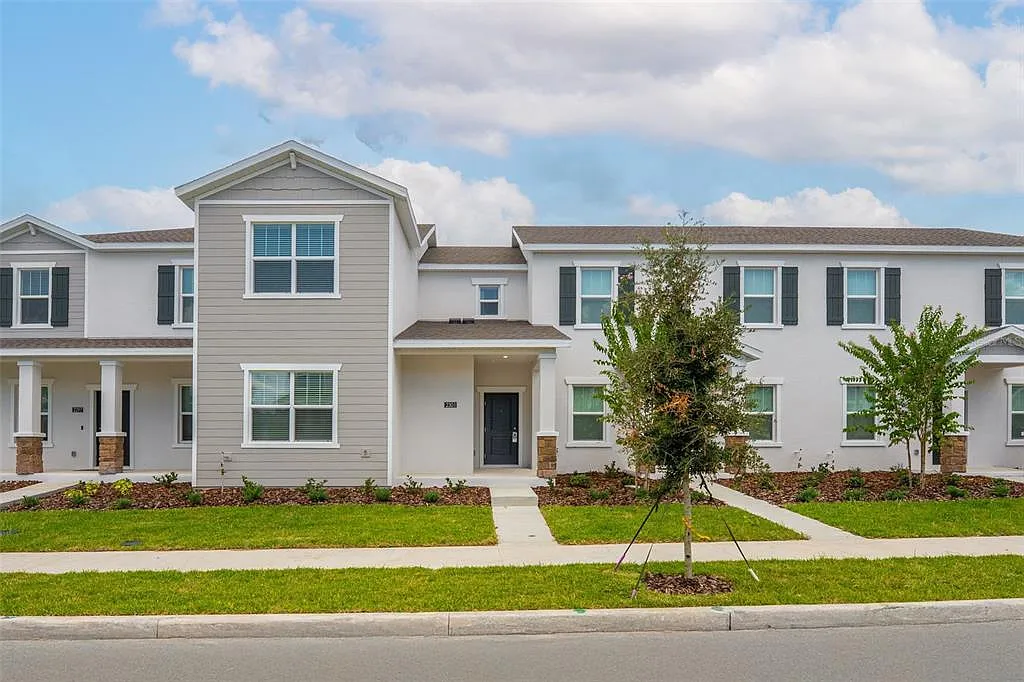 4 bed, 2.5 bath, 1863 sqft, $2,650 — Photo 3