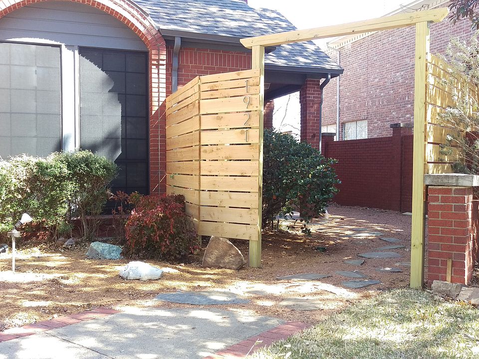 1st image of 1921 Gardengrove Ct
