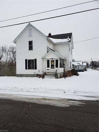 2nd image of 2248 Miller Ave
