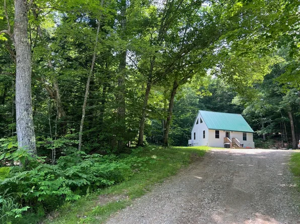 646 Common Road, Dixfield, ME 04224