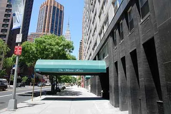 Rented by Buchbinder & Warren | media 21