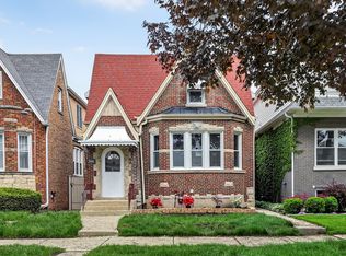 5624 W Pensacola Ave, Chicago, IL 60634