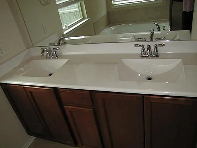 806 Hazels Way — Photo 8