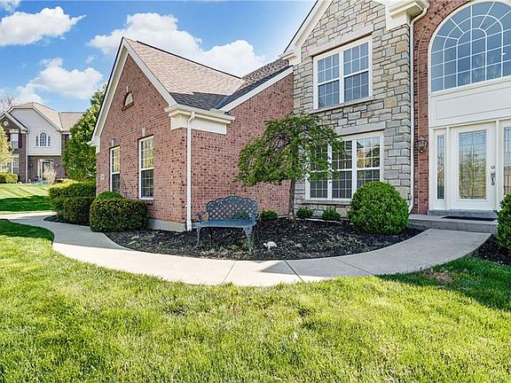 3rd image of 7540 Tylers Hill Ct