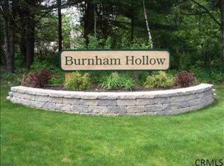 28 Burnham Rd, Wilton, NY 12831