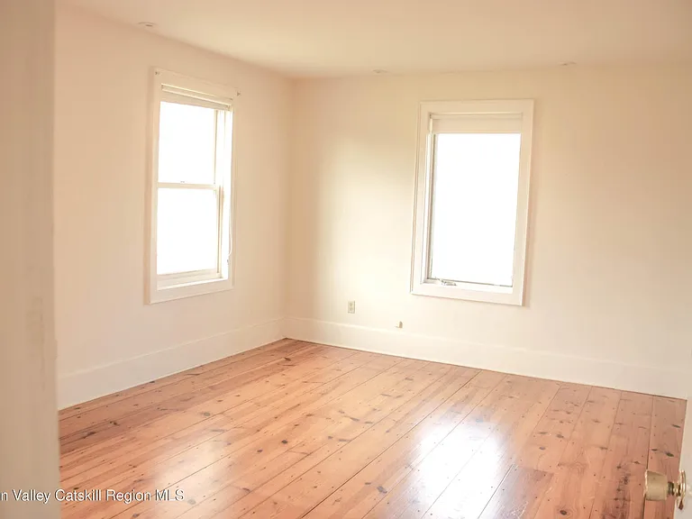 96 Jefferson Hill Rd #2 — Photo 9