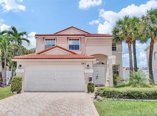 383 NW 158th Ave, Pembroke Pines, FL 33028