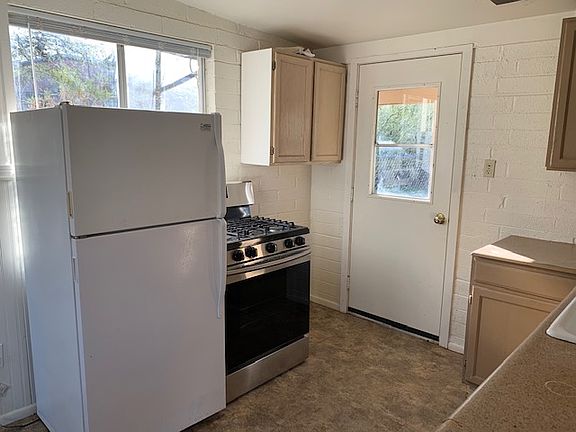 3rd image of 5840 E 24th St