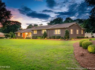 101 Edgemont Dr, Snow Hill, NC 28580