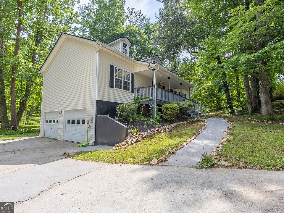 1st image of 104 Streambank Ct