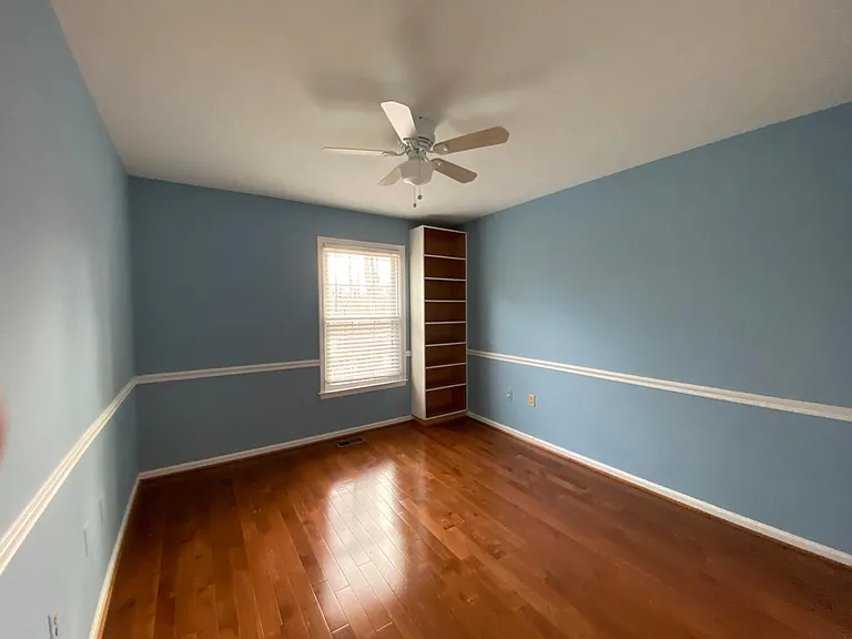 6323 Millwood Ct — Photo 27