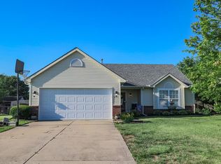 8717 Appleridge Ct, Franklin, OH 45005