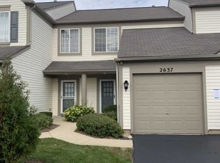 2637 Carrolwood Rd, Naperville, IL 60540