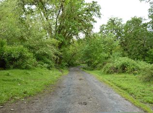 2682 Scotts Valley Rd, Yoncalla, OR 97499