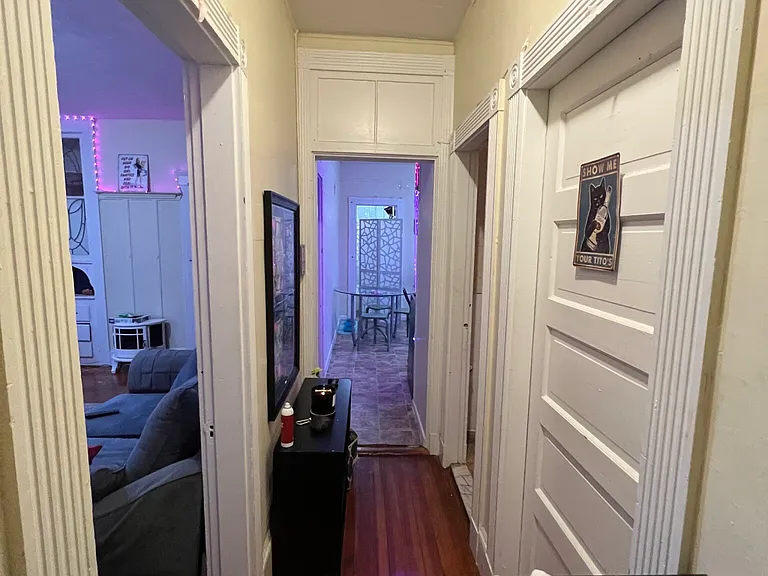 25 Linden St #2 — Photo 8