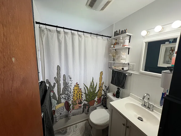 6 Cresthill Rd #6 — Photo 16