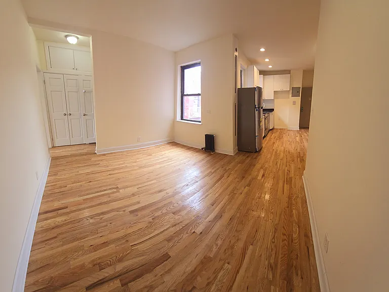 13217 Maple Ave #A402 — Photo 3