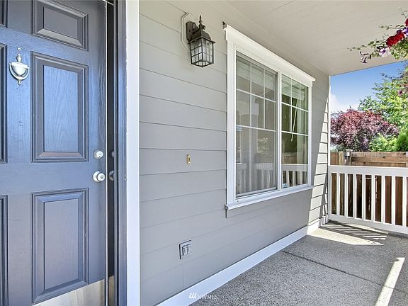 2nd image of 4421 80th St SW