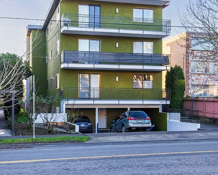 6549 California Ave SW — Photo 33