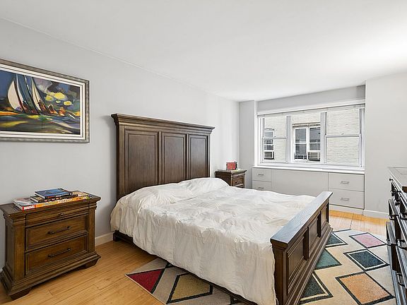 4th image of 201 E 66th St APT 4K