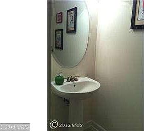 4th image of 621 Cobblestone Blvd Unit 103