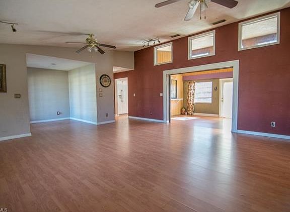 3rd image of 8072 Winged Foot Dr