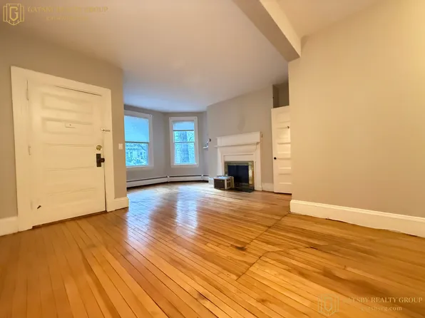 17 Arlington St, Cambridge, MA 02140