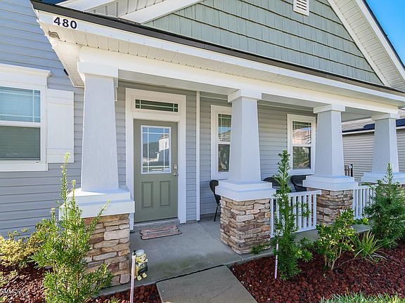 3rd image of 480 Vineyard Ln