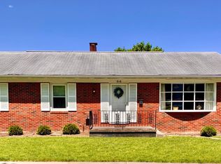 616 Market St, Mifflinburg, PA 17844