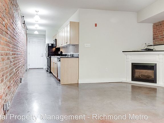 4th image of 1321 E Main St #109