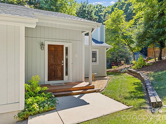 2nd image of 4160 Koala Cir