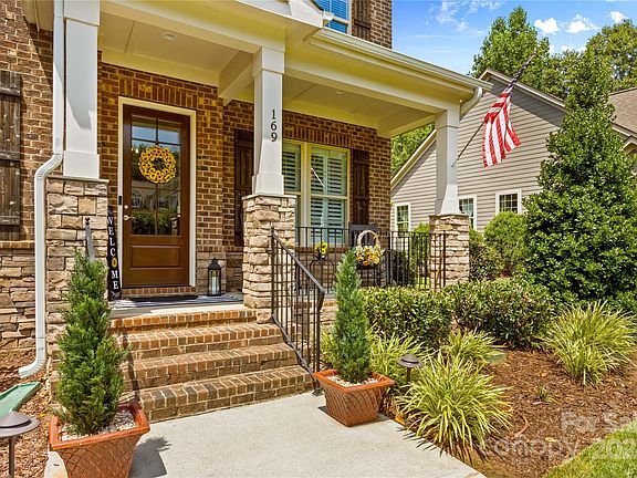 5th image of 169 Ashmore Cir
