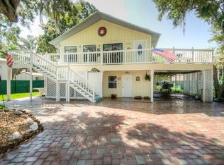 2626 Manatee Harbor Dr, Ruskin, FL 33570