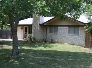 27 Lake Ridge Dr, Mead, OK 73449