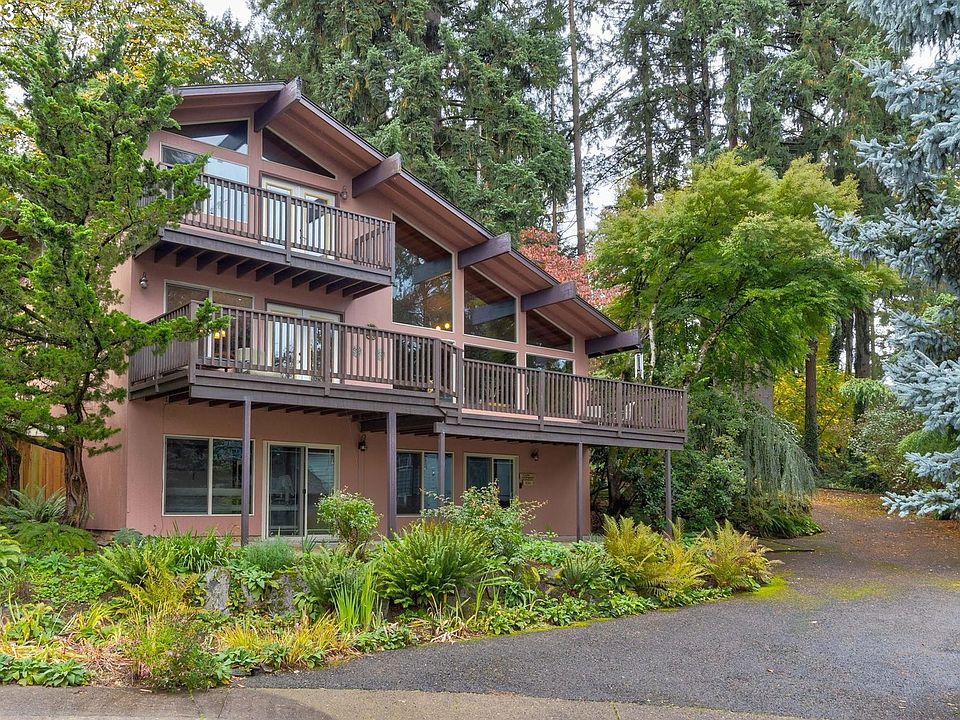 1st image of 2316 NE 147th Ct