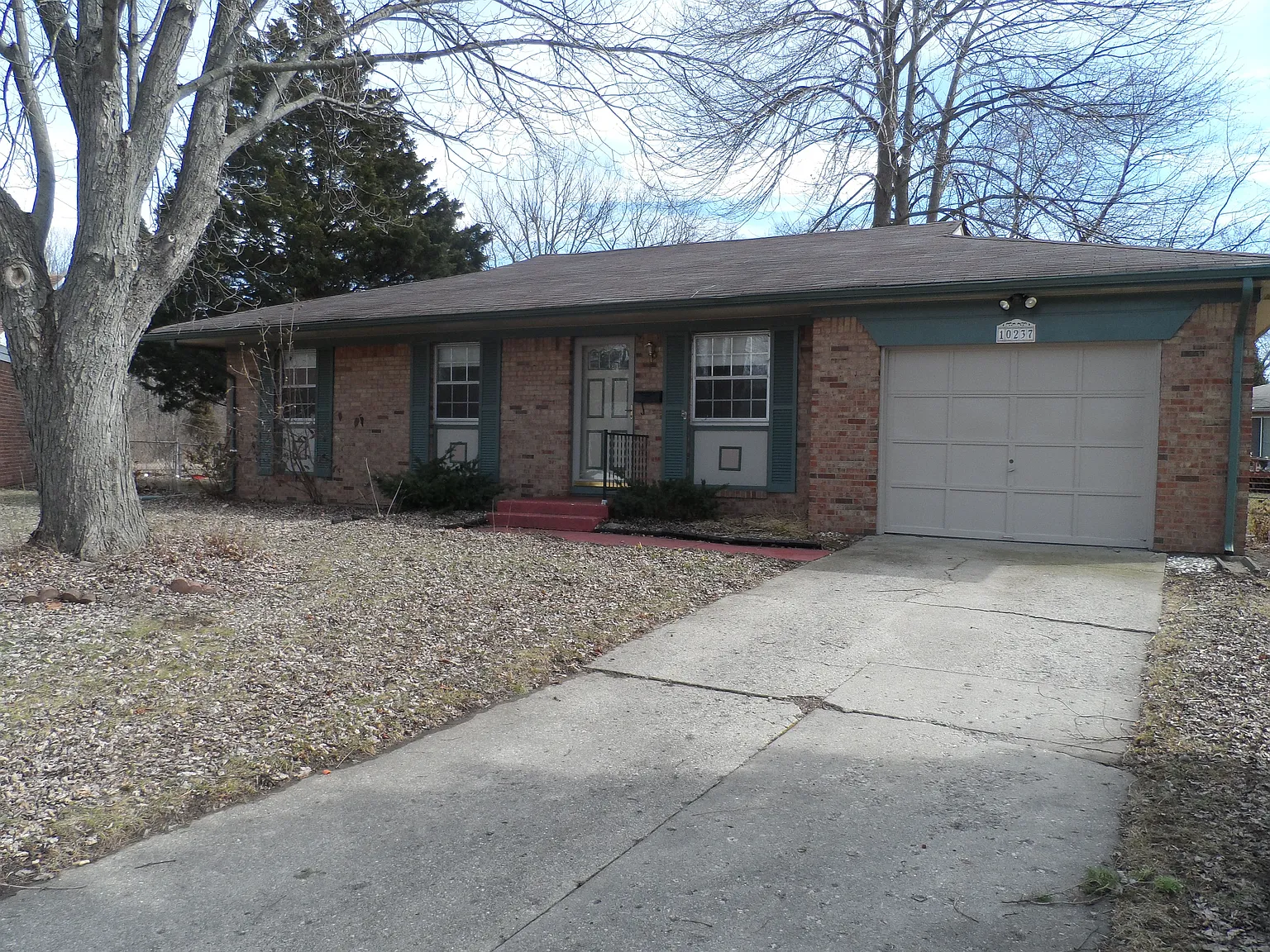 10237 Bayton Ct photo 1