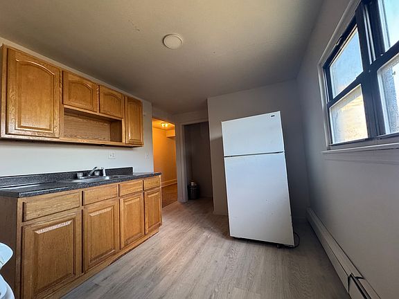 2nd image of 17 Ashley St #3A