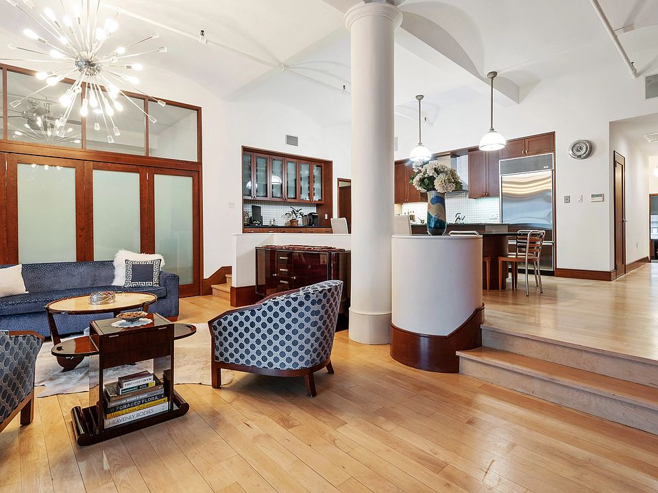 1st image of 5 E 16th St Floor 4